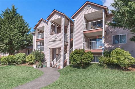 1800 Place Apartments for rent in Bellingham, WA. . Apartments for rent in bellingham wa